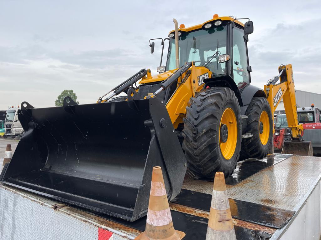 2019 JCB 4CX T4F